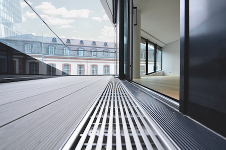 Le confort de vie à seuil bas, ça continue avec Profiline - après la terrasse, la toiture-terrasse.
